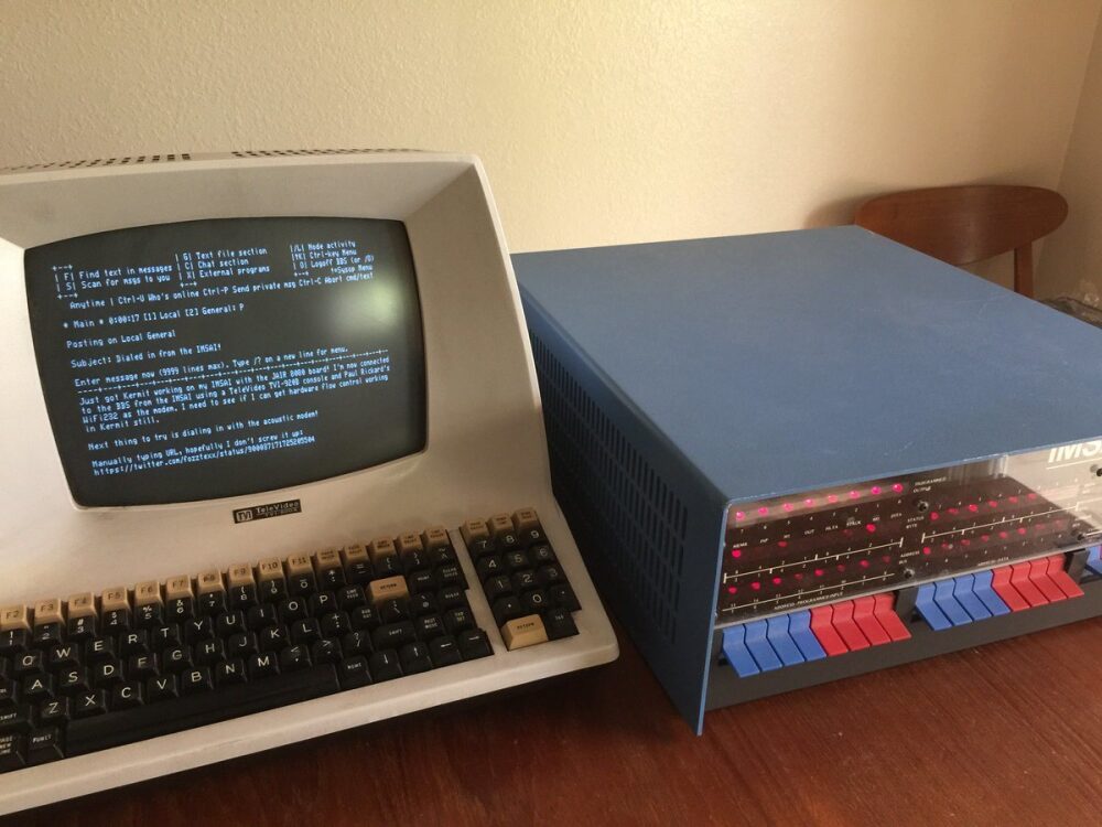 Retroinformática: IMSAI 8080 (1975)