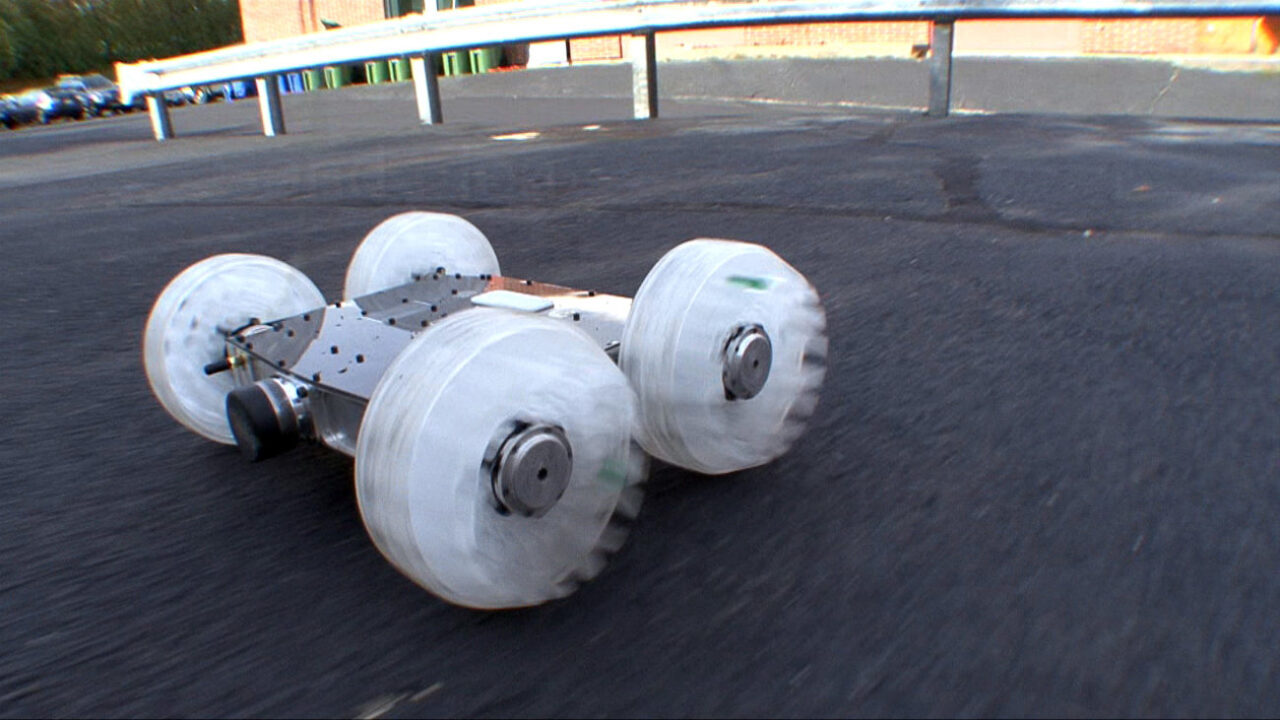 SandFlea: Robot militar campeón de salto en alto
