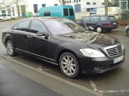 Mercedes Benz Clase S, o la tecnologia hecha automovil