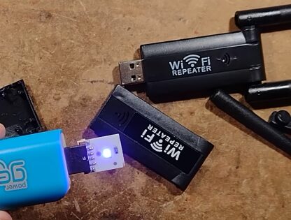 O repetidor WiFi mais falso que você já viu
