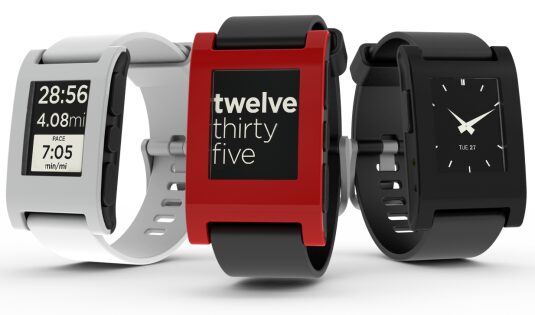 Herinner je je de Pebble? Hij komt terug!