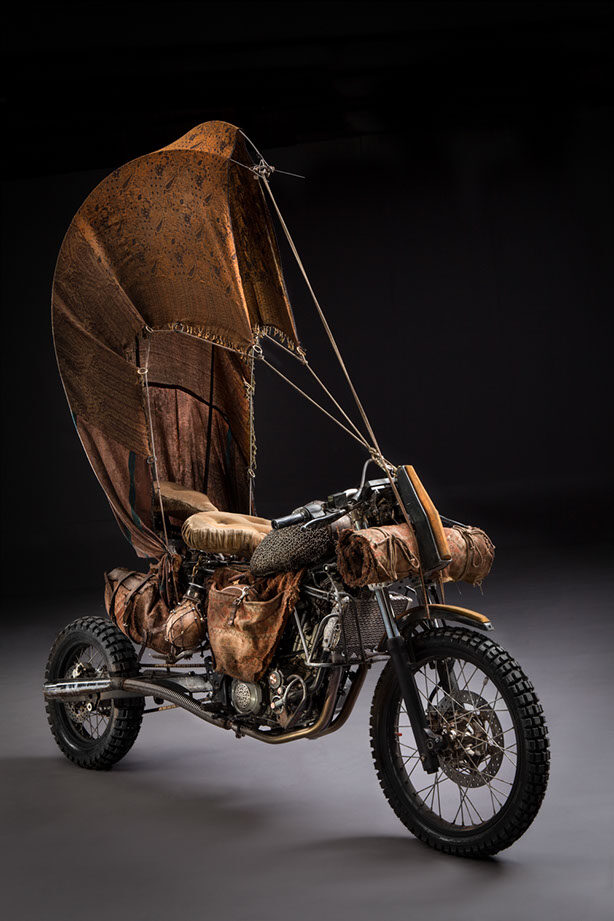 Pojazdy z Mad Maxa (galeria)