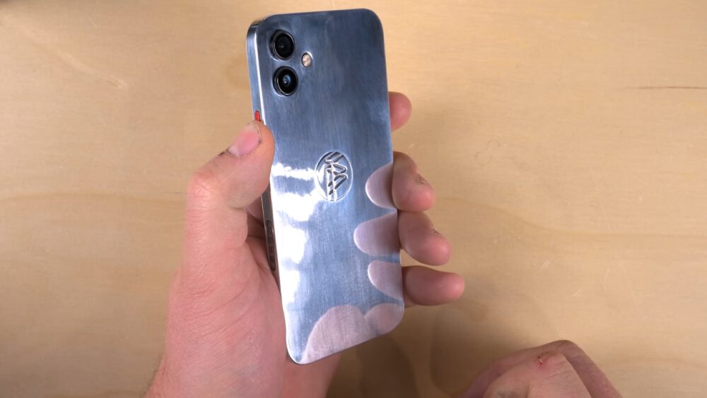 Transforming an Aluminum Block into an iPhone