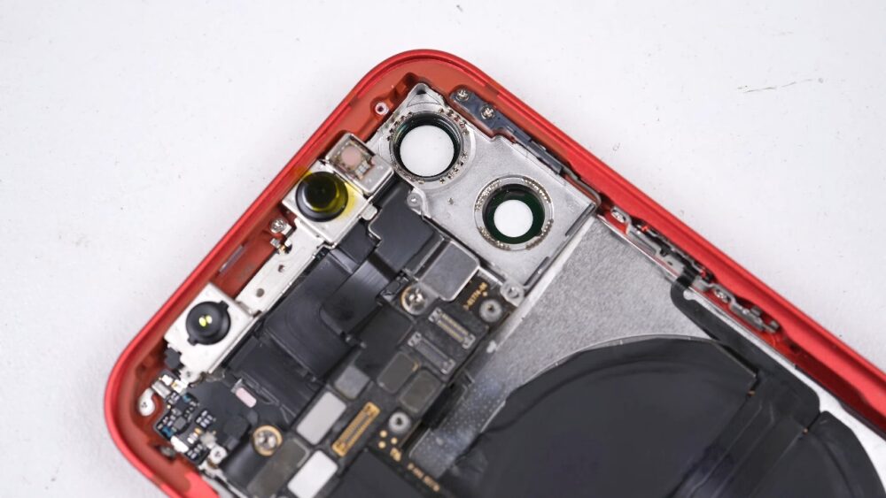 iPhone Frankenstein: Ein Smartphone aus AliExpress-Teilen bauen