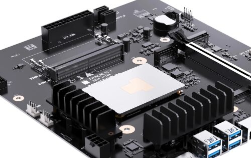 Minisforum BD795M : nouveau combo de processeur mobile sur une carte MicroATX