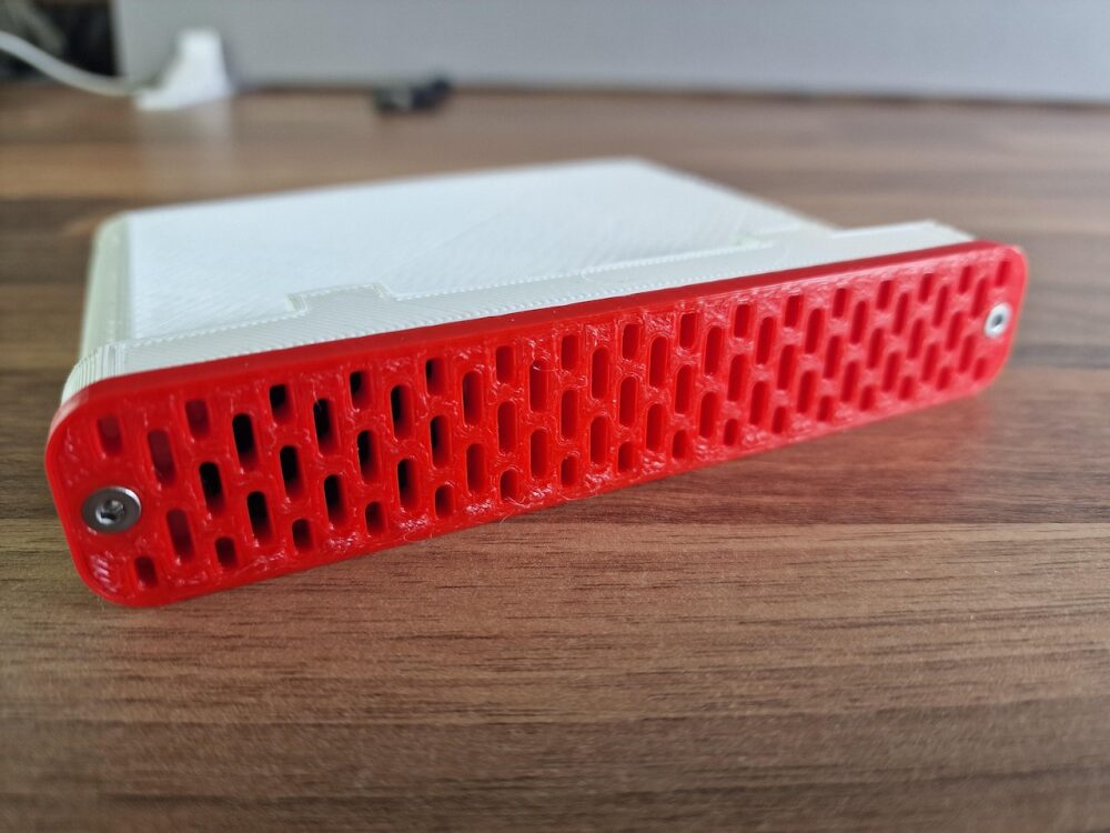 Jak trudno jest zbudować przenośny mini monitor?