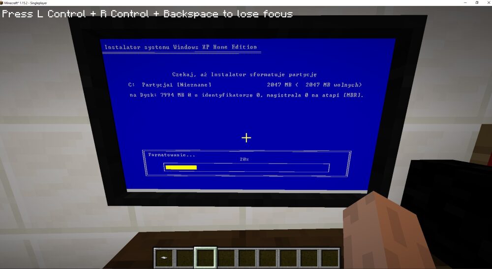 Windows XP dentro de Minecraft... ¡para jugar Doom!