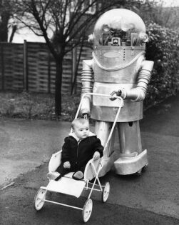 Tinker: The Radio-Controlled Robot Servant of 1966 (Video & Gallery)
