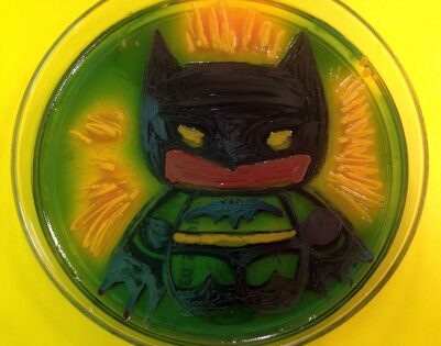 Art on Agar Plates: The Amazing Paintings Made with Bacteria