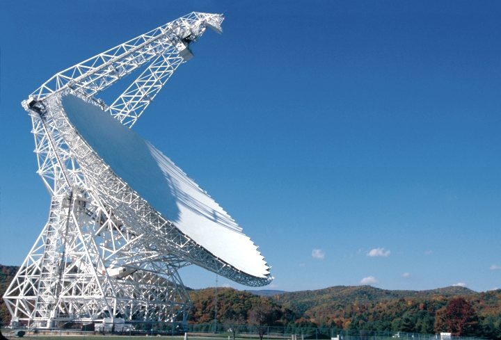Breakthrough Listen: 100 millones de dólares para encontrar alienígenas