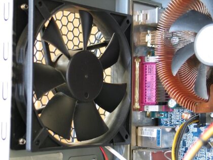 Fansmitter: Datenabfluss über die Lüfter eines Computers
