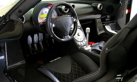 El interior del Koenigsegg CCX-R: nada que envidiar a un Ferrari, Pagani o Lamborghini