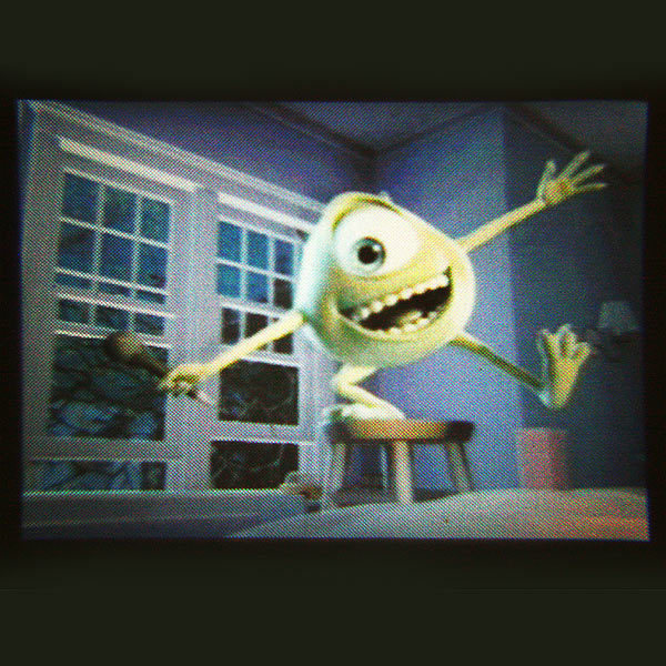 Ejemplo de la imagen con la película Monsters Inc.