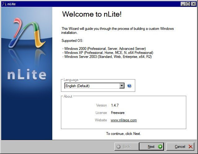 La pantalla principal de nLite, con la opción para cambiar el idioma