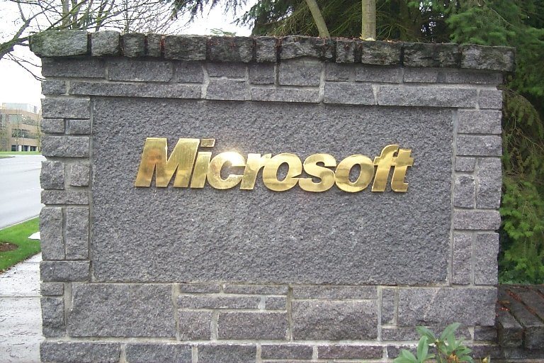 Microsoft pide una discusión abierta sobre el manifiesto: ¿Ironía o necesidad?