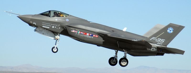 De acuerdo al informe, se vio comprometida información sobre el diseño y la electrónica del F-35