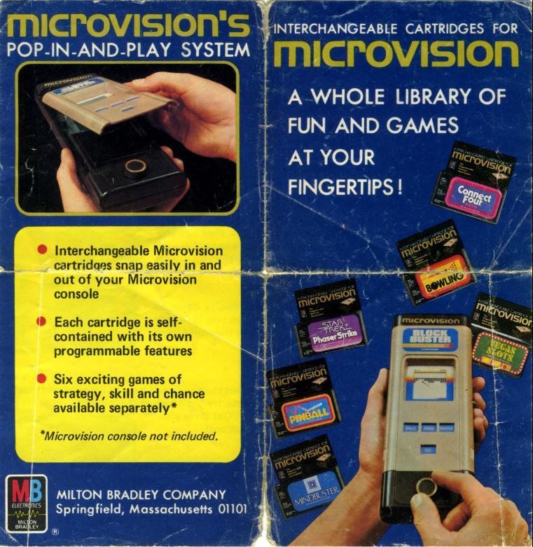 Milton-Bradley Microvision con sus cartuchos intercambiables.