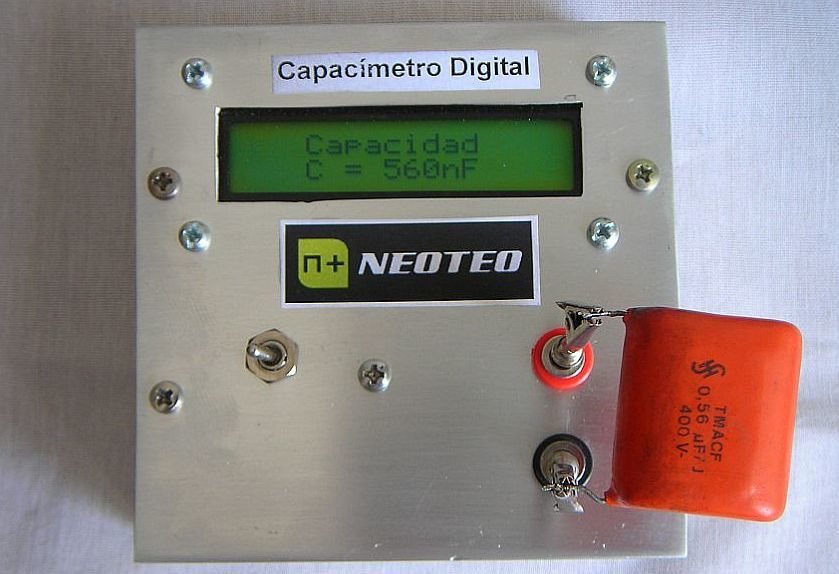 El Capacímetro Autorrango es un instrumento de alta calidad para cualquier lector
