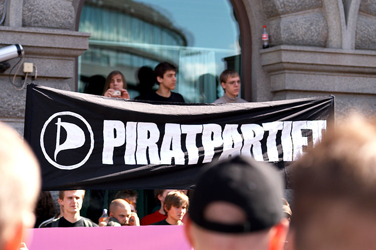 El partido Pirata no está de acuerdo con las leyes restrictivas y cada vez tienen más votos