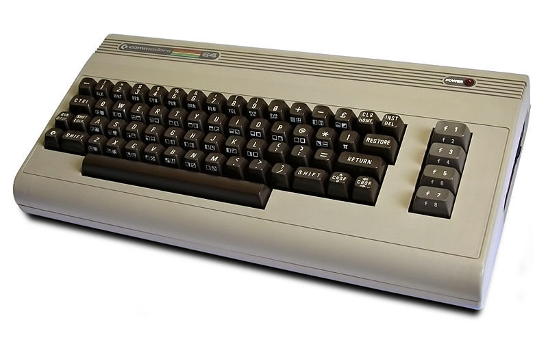 Era inevitable colocar una imagen de la Commodore 64. Respeto.