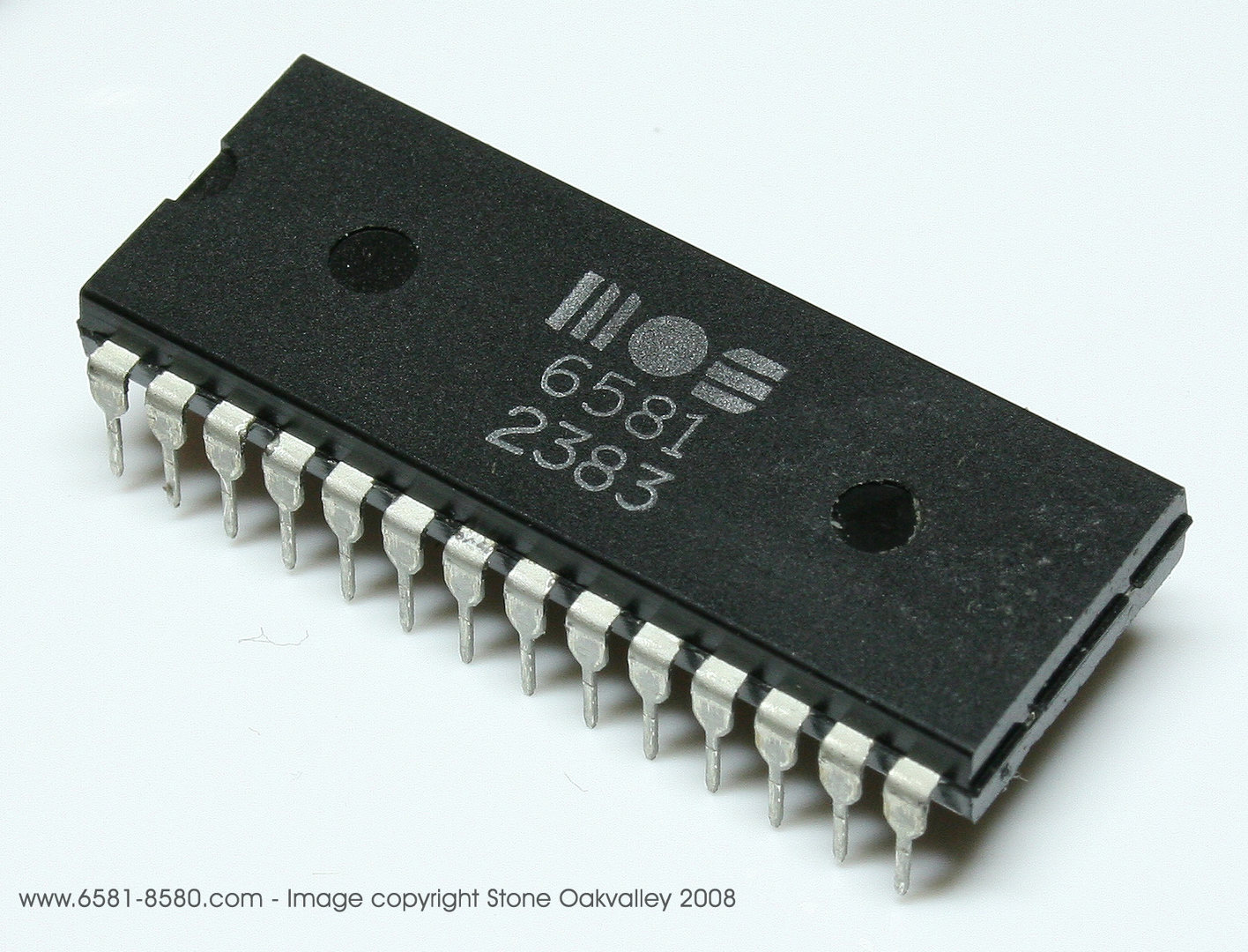 El chip desarrollado por MOS para crear sonido digital con composiciones más complejas.