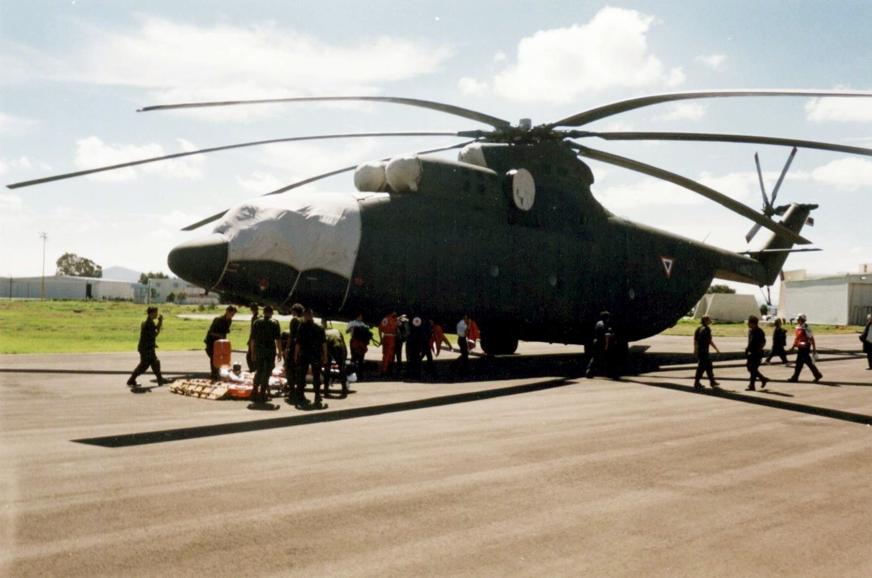 Helicóptero MI-26