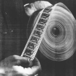 Finalmente el estándar de Edison se impone en las películas de 35 milímetros (BH-Type) siendo el que se usa en la actualidad.