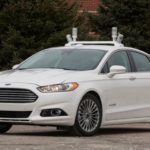 Coche autónomo de Ford con antenas láser