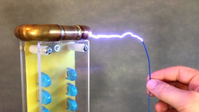 Crea un «generador de rayos» con un mechero eléctrico (vídeo) – NeoTeo